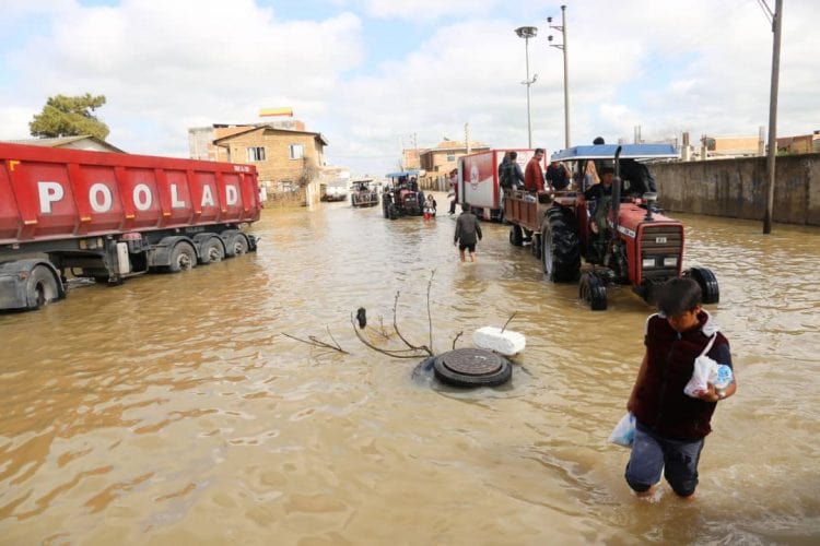 آخرین اخبار از وضعیت سیلاب در آق‌قلا و گمیشان