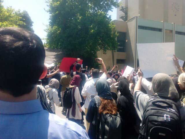 تجمع اعتراضی در دانشگاه تهران