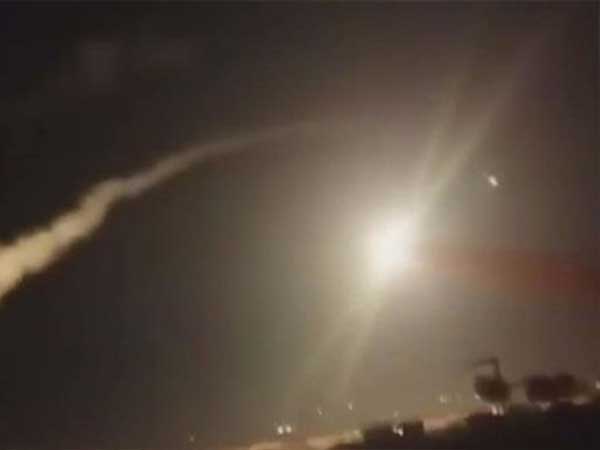 حمله موشکی اسرائیل به فرودگاه نظامی T-4 در حمص سوریه