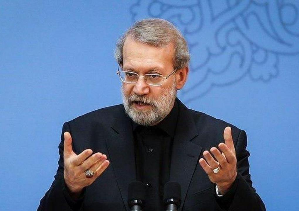 لاریجانی: آمریکا در مسائل مختلف زورگویی می‌کند و ایران واکنش نشان می‌دهد