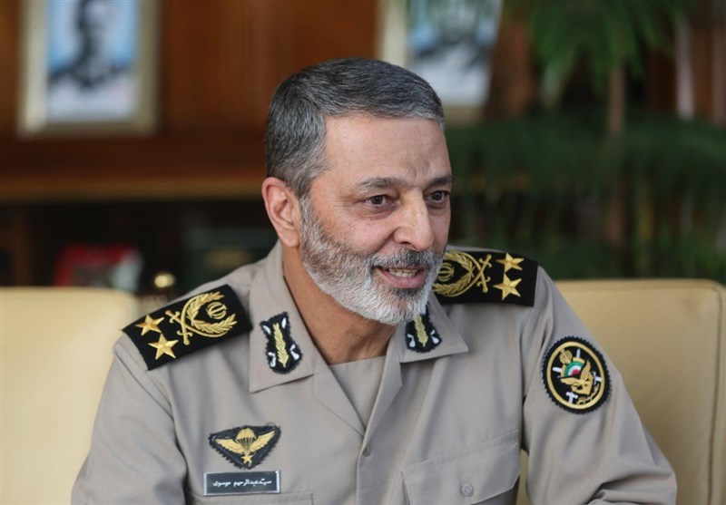 اظهارات فرمانده ارتش درباره پهپاد سرنگون شده توسط ایران