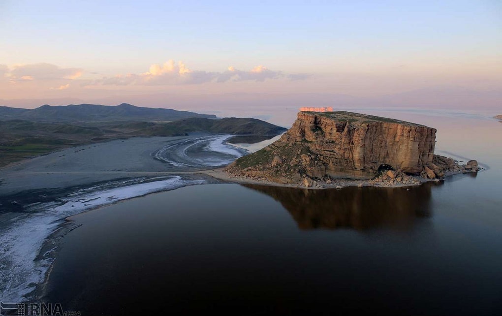 وسعت دریاچه ارومیه به ۲ هزار و ۹۹۱ کیلومتر مربع رسید