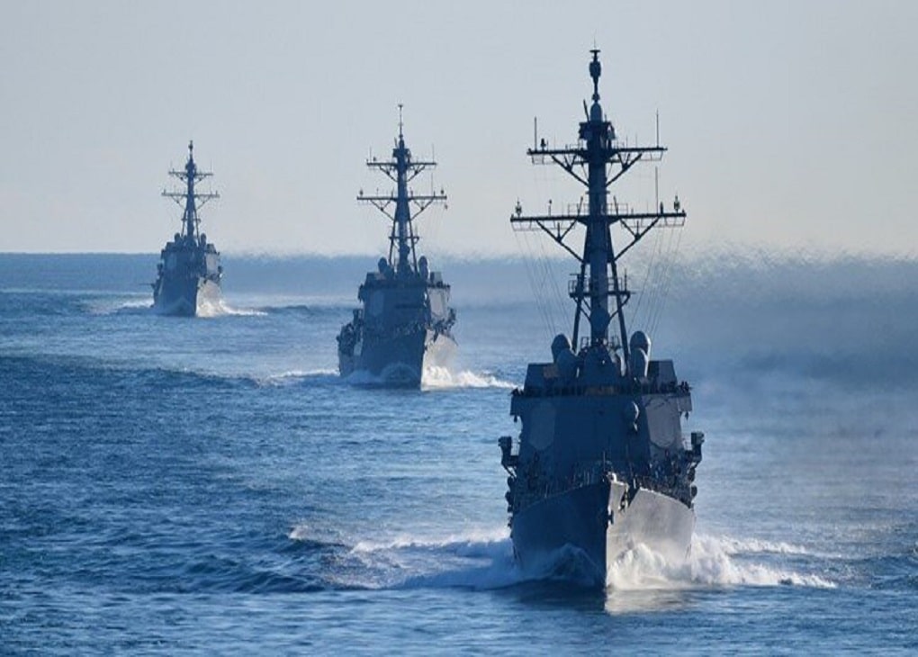 تقابل ۱۱ شناور نظامی ایران با کشتی‌های نظامی آمریکایی