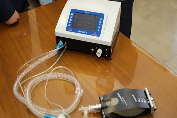 رونمایی از دستگاه پرتابل تنفس مصنوعی قابل حمل در شیراز