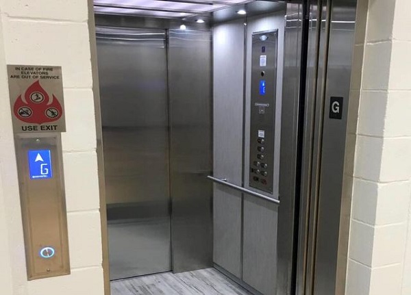 ویروس کرونا در آسانسور چقدر زنده می‌ماند؟