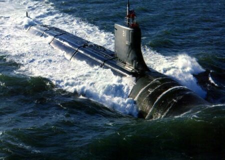 ورود زیردریایی اتمی استراتژیکی آمریکا به خلیج فارس