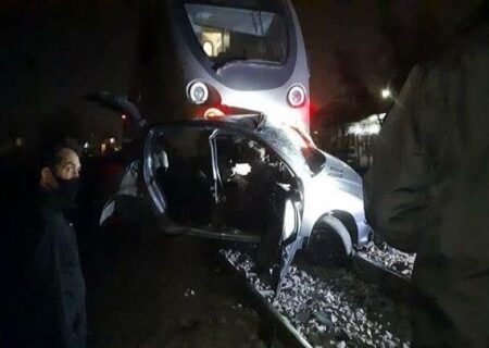 برخورد قطار با خودرو در کرج یک کشته و یک مصدوم برجا گذاشت
