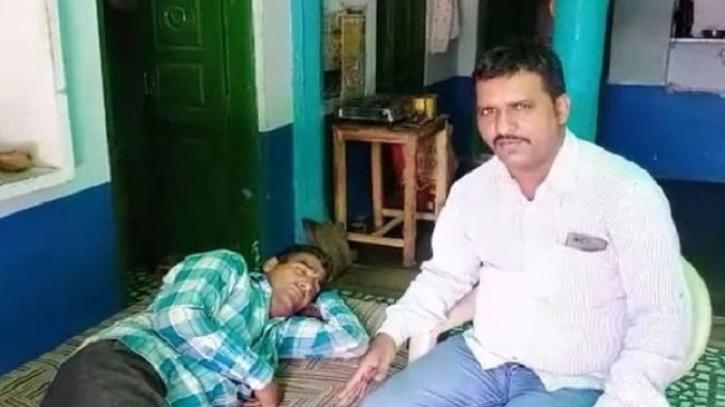 مرد ۴۲ ساله هندی که نزدیک به ۳۰۰ روز در سال می خوابد