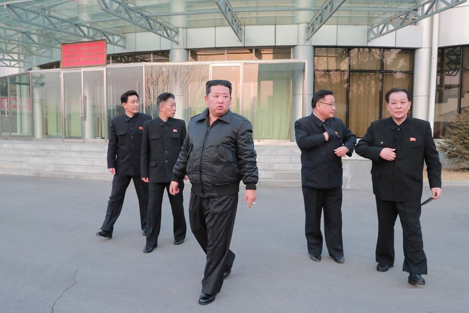 کره شمالی برای نظارت بر آمریکا و متحدانش ماهواره شناسایی نظامی پرتاب می کند