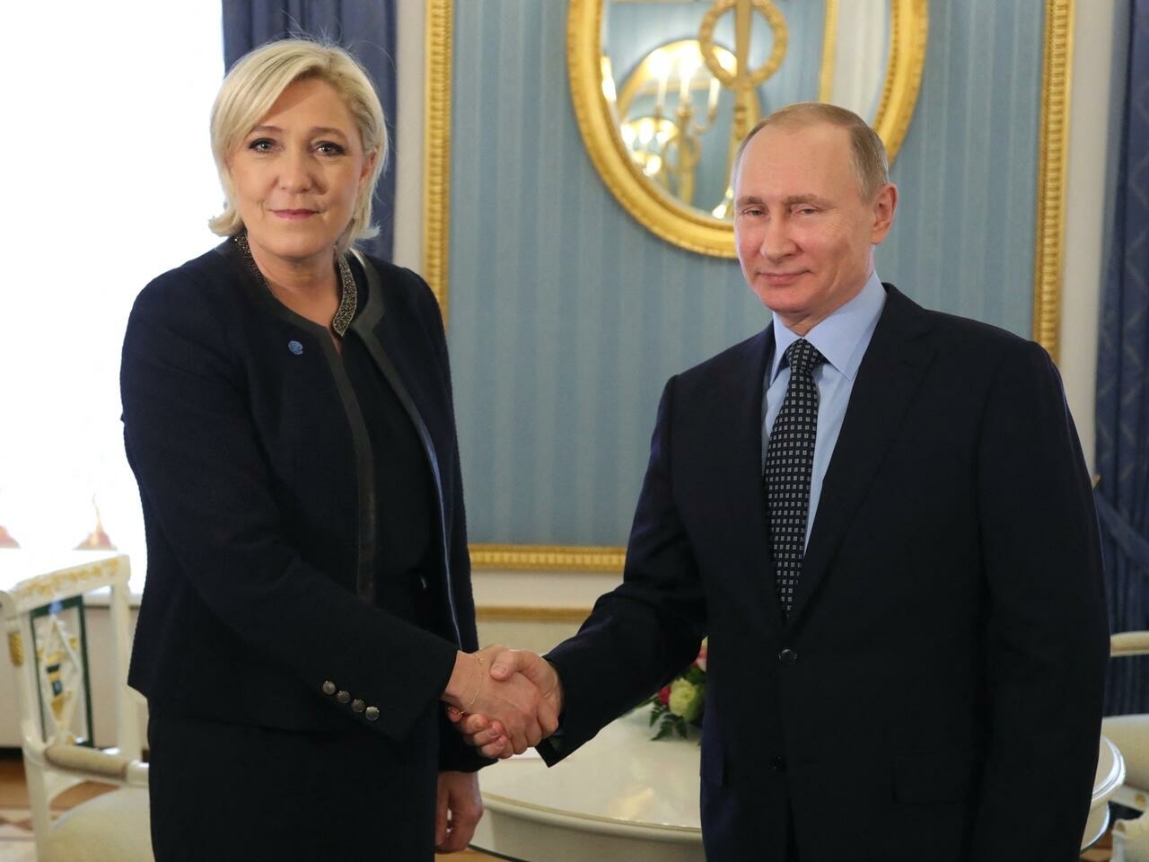 لوپن نامزد ریاست جمهوری فرانسه می خواهد فرانسه از ناتو خارج شود و از پوتین حمایت می کند