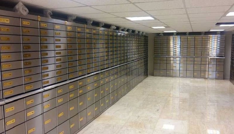 جزئیات سرقت از صندوق امانت شعبه ممتاز بانک ملی در خیابان انقلاب
