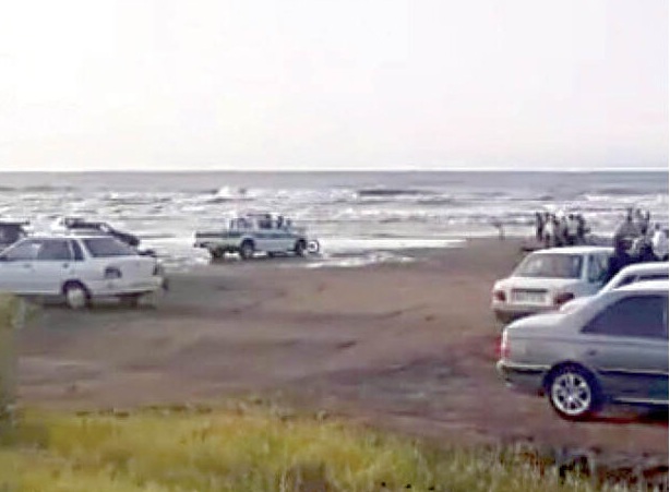 عروس و داماد در دریای خزر غرق شدند + عکس