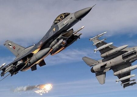 حملات هوایی شدید به سلیمانیه عراق