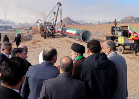 دستور رئیسی برای عملیات اجرایی خط انتقال آب خلیج فارس به استان‌های یزد و کرمان